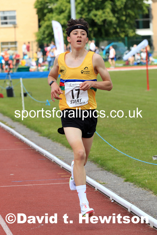 Mens Under-17s 3000 metres, 2022 Northern Inter Counties U17s and U15s Track and Field, York, Thursday, June 2nd. Photo: David T. Hewitson/Sports for All Pics